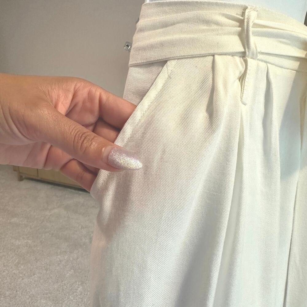 Ivory High-Waisted Tie-Front Shorts - Picture 3 of 5